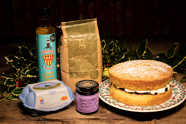 12 Days of Christmas Recipes, Day 8 – Victoria Sponge with ‘Blackcurrant Jam with Juniper’